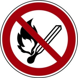 Verbotszeichen Feuer, offenes Licht und Rauchen verboten...