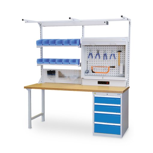 Multi-Wand-Aufbau workline Breite 2000 mit Obergestell, 1x Energiekanal , 1x Lochwand, 1x Multi-Rolladenschrak, 2x Fachboden Maße in mm (BxH): 2000 x 1250