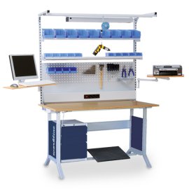 Multi-Wand-Aufbau workline Breite 1500 mit Obergestell, 1x Energiekanal , 1x Lochwand, 1x Magnetwand, 2x Fachboden, 2x Schwenkarm Maße in mm (BxTxH): 1500 x 750 x 1250