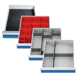 Einteilungssortiment (4-teilig) für Schubladen R 18-24, 1 x Riffelgummieinlage, 1 x Kleinteilekästchen, 2 x Metalleinteilung Maße in mm (BxT): 450 x 600